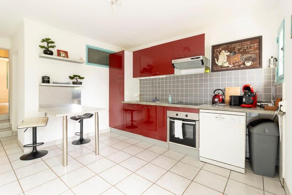 Les Berges De L'Oust Apartment Malestroit Екстериор снимка